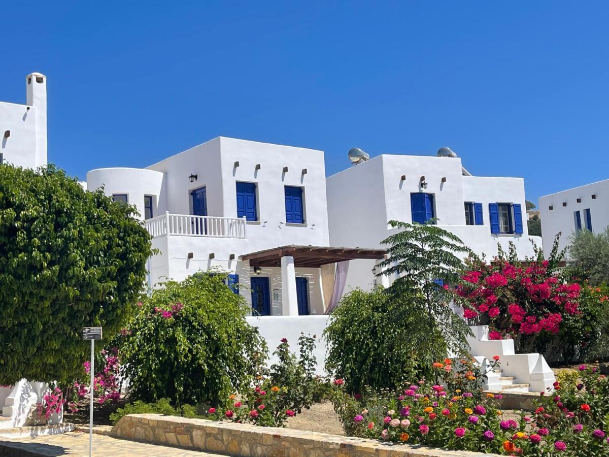 Niriedes Villas Lipsi Екстериор снимка
