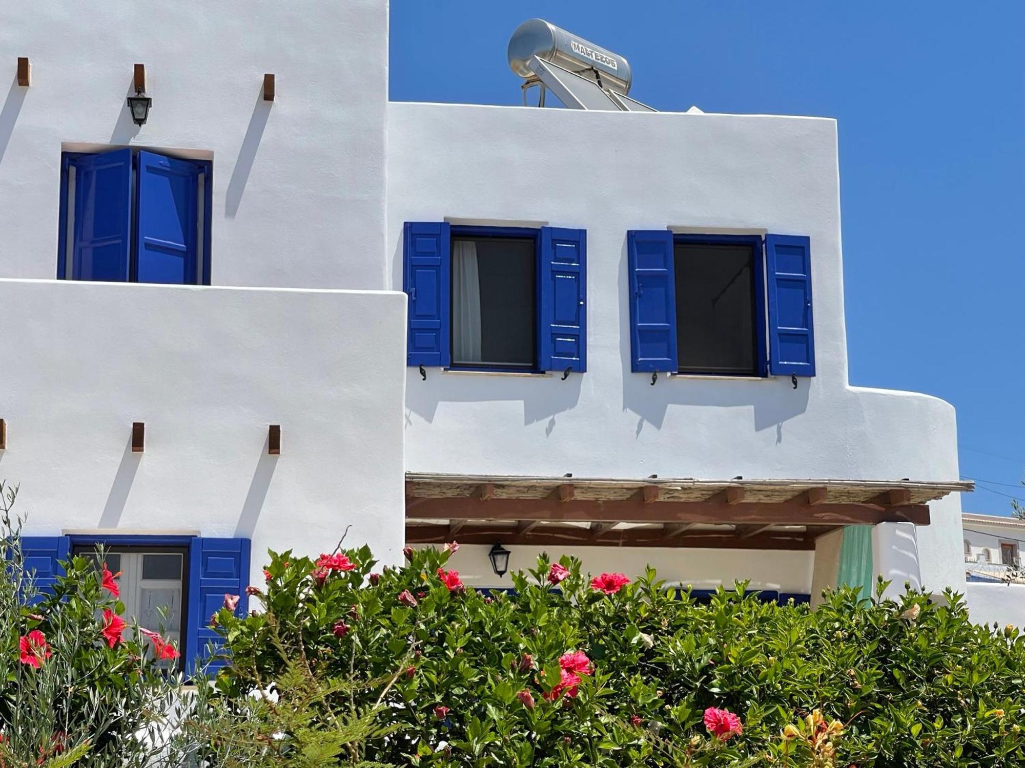 Niriedes Villas Lipsi Екстериор снимка